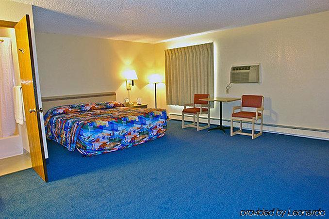Baymont By Wyndham Gillette Hotel Bagian luar foto